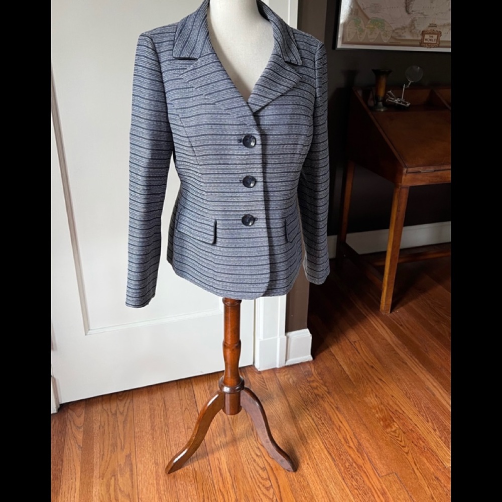 Evan Picone Suit